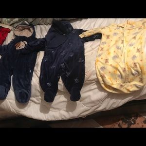 Baby rompers/ clothes/ mamelucos